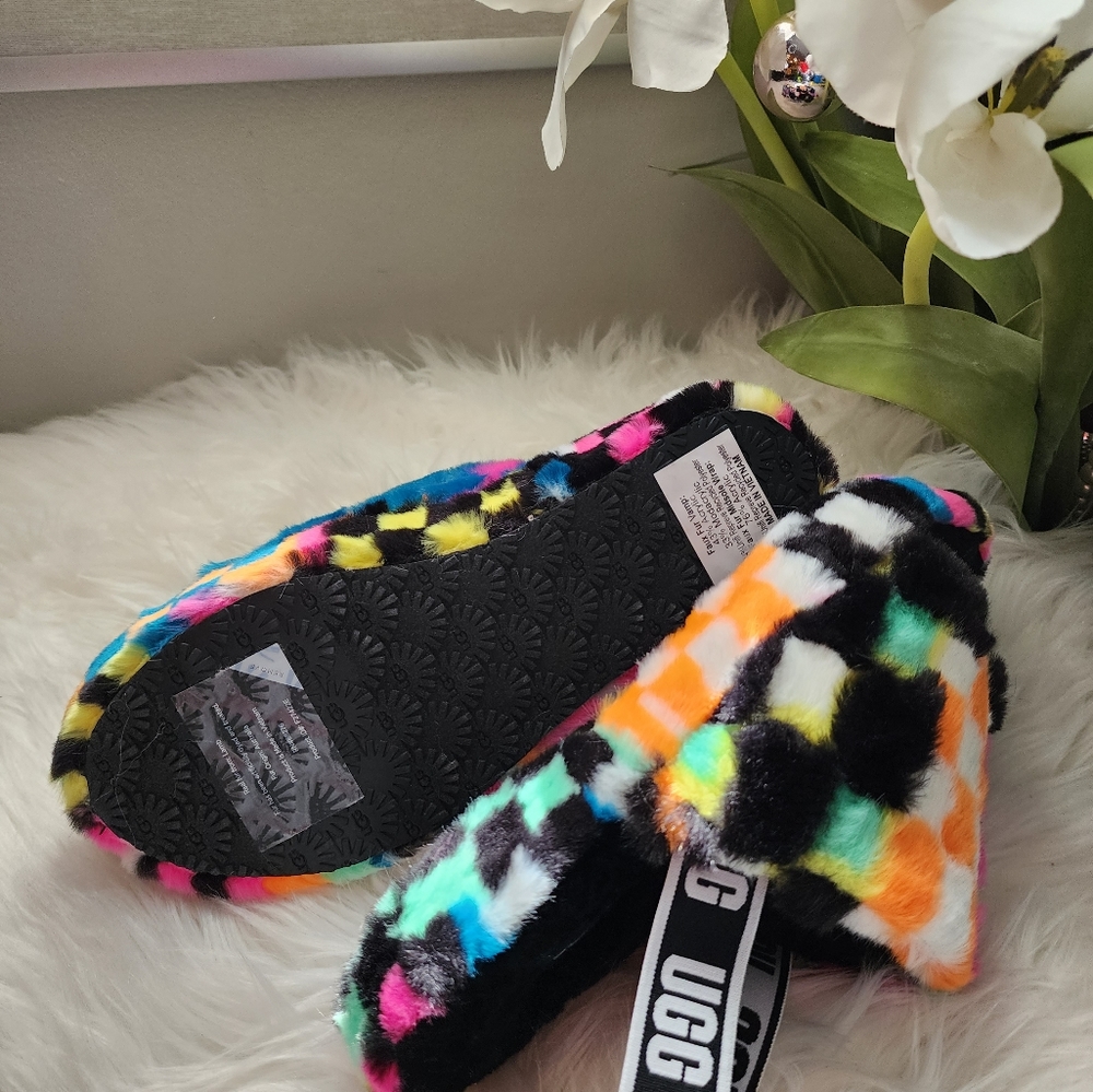 UGG Fluff Yeah Checks Multi Slide  Women Slippers brand New - Picture 7 of 13